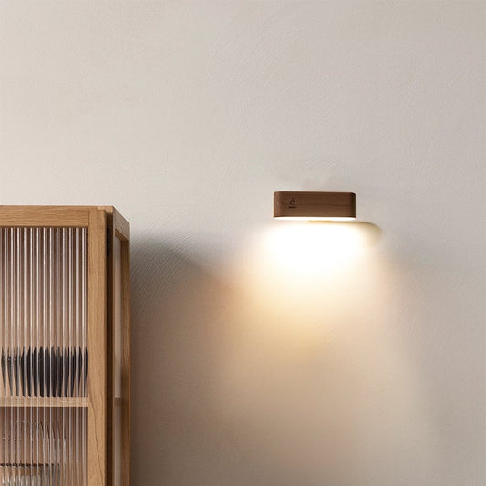 Massief houten bureau lamp met magnetische oplader 