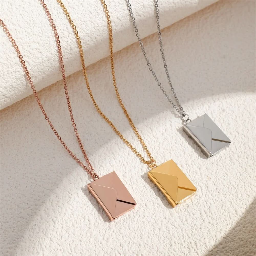 Collana a busta segreta con un messaggio d'amore nascosto 